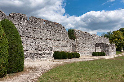 Thesee la romaine batiment des mazelles routes touristiques dans le loir et cher guide du tourisme centre val de loire