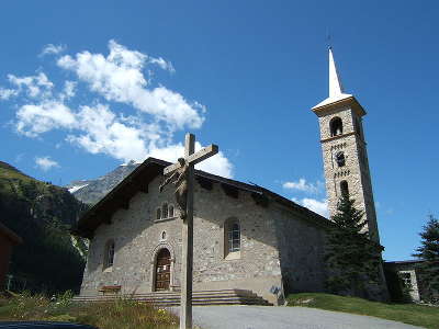 Tignes eglise les boisses routes touristiques de savoie guide touristique de rhone alpes