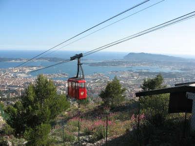 Toulon mont faron routes touristiques du var guide touristique de la provence alpes cote d azur