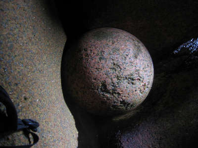 Trebeurden la boule de tregastel route de la cote du goelo routes touristiques dans les cotes d armor guide du tourisme en bretagne