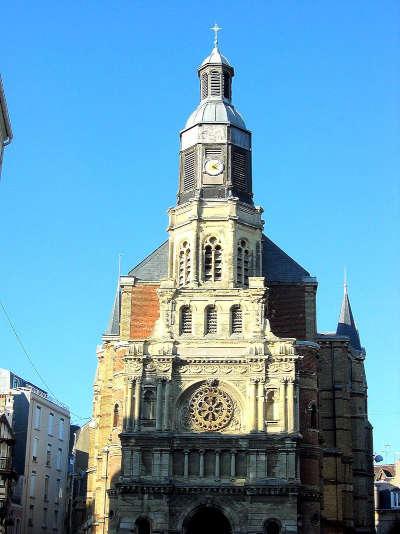 Trouville sur mer eglise notre dame du bon secours routes touristiques du calvados guide touristique de normandie