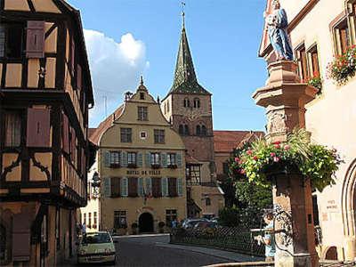 Turckheim route touristique du haut rhin guide du tourisme d alsace