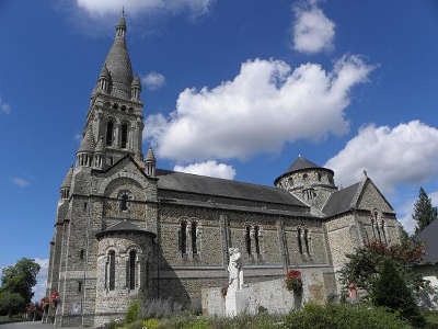 Val d ize eglise saint etienne routes touristiques dans l ille et vilaine guide du tourisme en bretagne