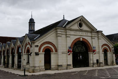 Valencay la halle au ble plus beaux detours les routes touristiques dans le cher guide du tourisme centre val de loire