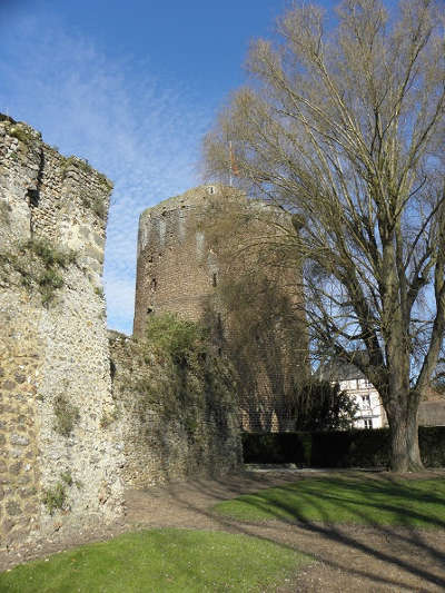 Verneuil sur avre plus beau detour tour grise routes touristiques de eure guide touristique de haute normandie