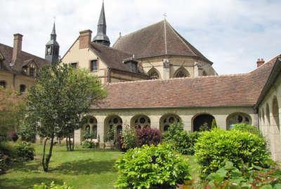 Verneuil sur avre plus beaux detours de france abbaye les routes touristiques de l eure guide touristique de la haute normandie