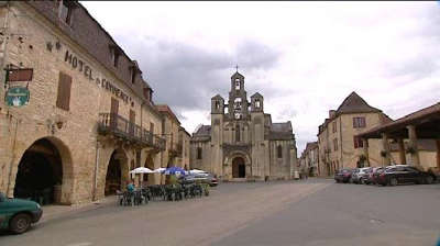 Villefranche du perigord la route des vins de bergerac guide du tourisme de la dordogne aquitaine