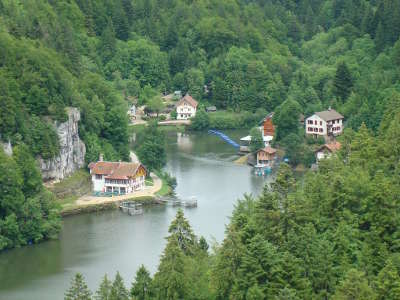 Villers le lac saut du doubs vallee du doubs et du dessoubre routes touristiques du doubs guide du tourisme de franche conte